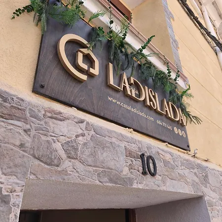 Casa Ladislada