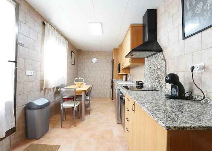 Casa Ladislada بيت للعطل *